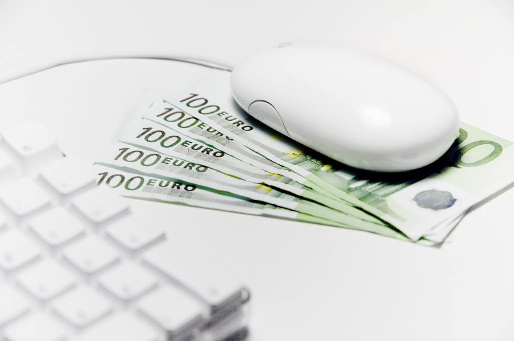 64 Formas de ganar dinero online